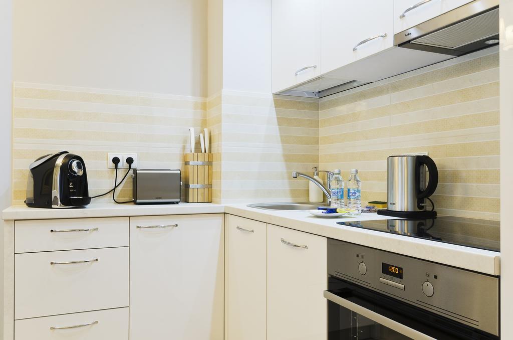 Aparthotel D&C Property Holdings Вроцлав Номер фото