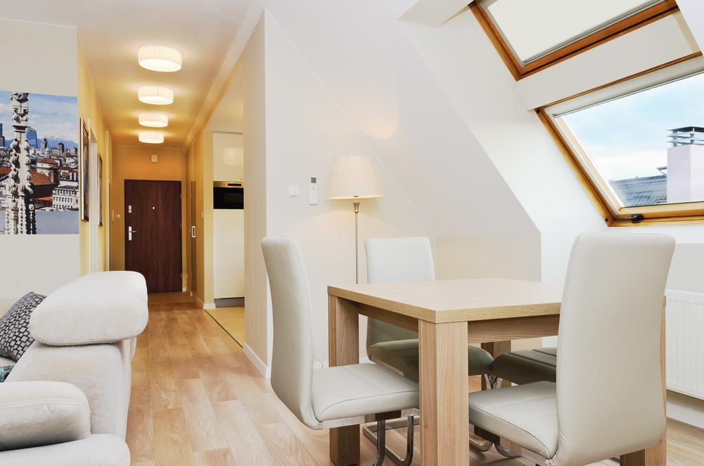 Aparthotel D&C Property Holdings Вроцлав Номер фото
