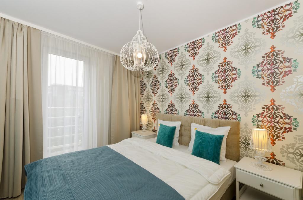 Aparthotel D&C Property Holdings Вроцлав Экстерьер фото